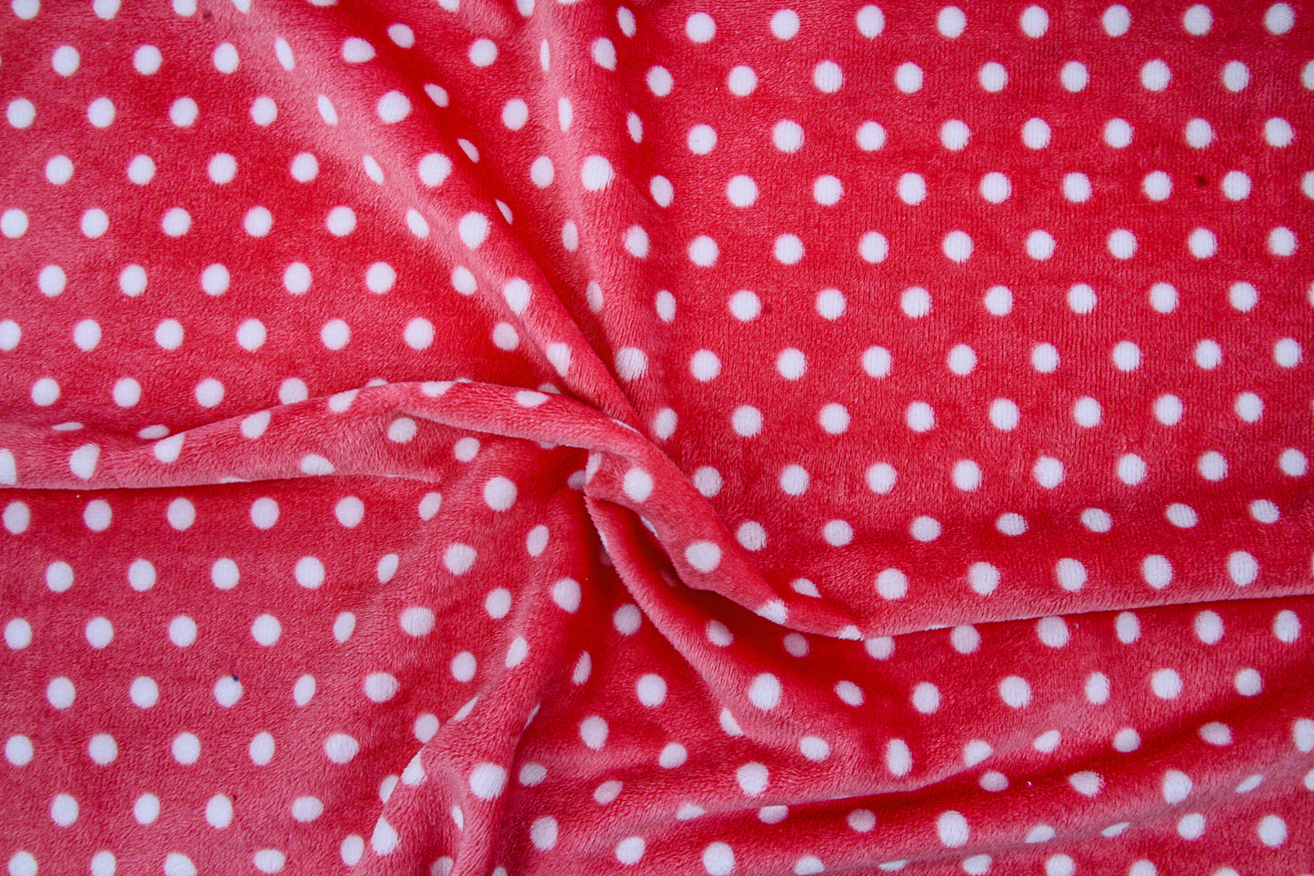 Tela de peluche microvelboa lunares 1.5 mm 9062