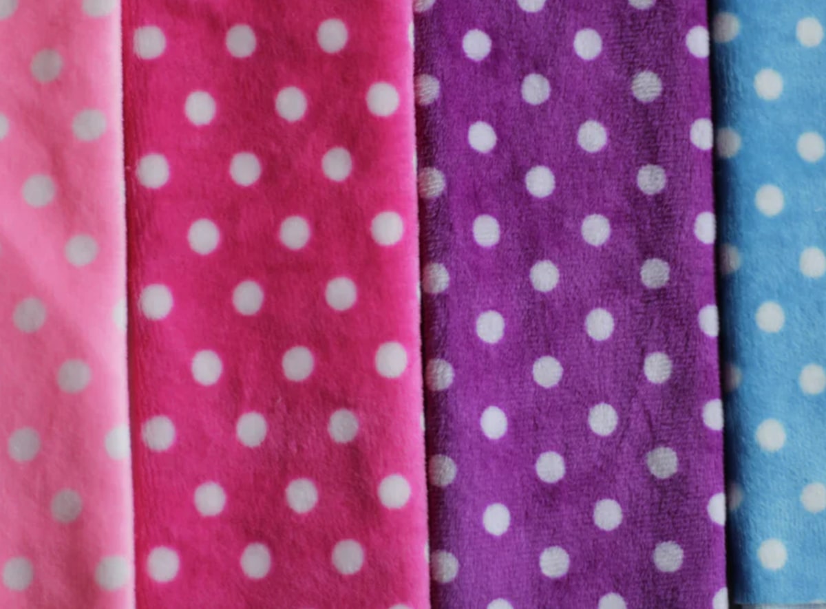 Tela de peluche microvelboa lunares 1.5 mm 9062