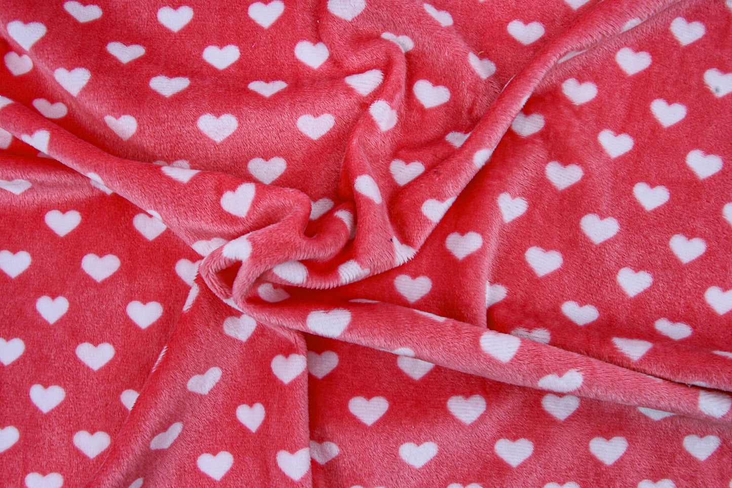 Tela de peluche microvelboa corazones 1.5 mm 9065