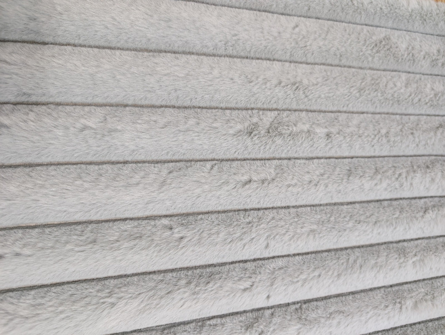 Tela de peluche pelusoft barras 15 MM 9081